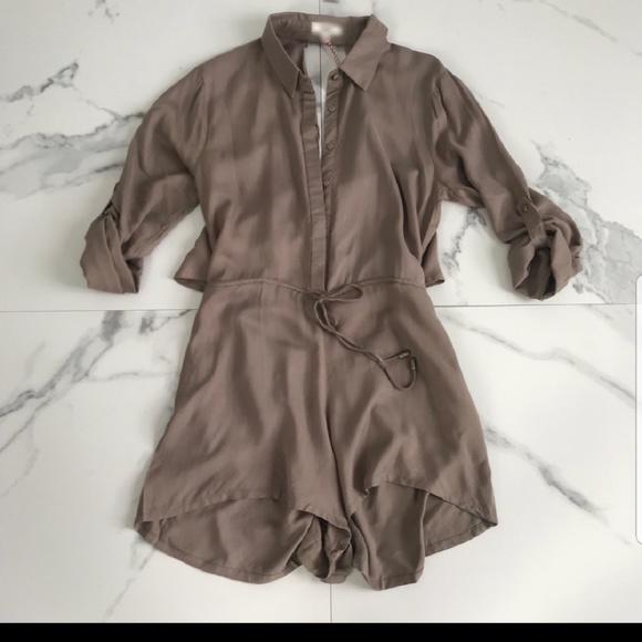 Safari chic drawstring romper from@ the_room - Picture 4 of 7